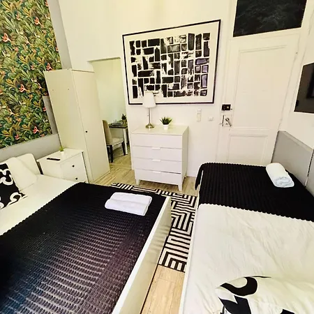 Luxury Flats Centre, Ideal For Tourists Apartmán *
